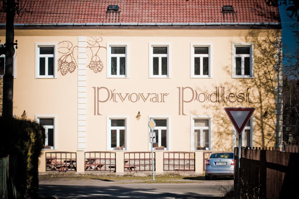 Penzion Pivovar Podlesi Hotel Pribram Exterior photo